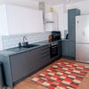 Photo 5: Modern fitted kitchen