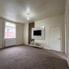 Photo 4: Lounge 