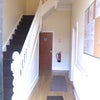 Photo 6: Entrance Hallway