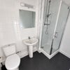 Photo 3: En-suite