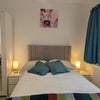 Photo 2: Befroom