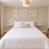 Photo 4: ROOM 3