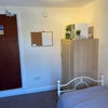 Photo 9: Room 2 Single
