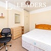 Photo 3: Room 3 - £550 - Available 4th November