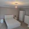 Photo 5: Room 1 (available)