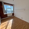 Photo 4: Bedroom