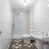Photo 3: Bathroom