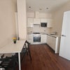 Photo 4: Kitchen 