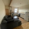Photo 2: Kitchen/lounge