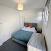 Photo 2: Room 4 En-suite