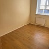 Photo 2: Available room to let