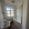 Photo 8: w/c Bathroom
