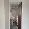 Photo 2: En-suite bathroom 