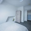 Photo 4: Room 3