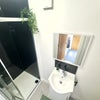 Photo 12: Room 6 [attic] En-Suite - Actual En-Suite Available
