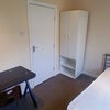 Photo 2: Single + Ensuite