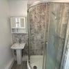 Photo 5: bathroom