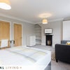Photo 5: En-suite Room