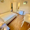 Photo 5: Room 2 