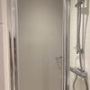 Photo 4: En-suite 