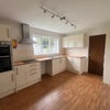 Photo 4: Kitchen