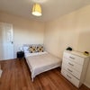Photo 4: Bedroom