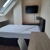 Photo 9: Bed 7