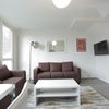 Photo 5: Lounge area