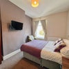 Photo 3: Room 4