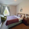 Photo 5: Room 4