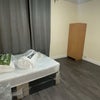 Photo 4: Room 2