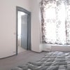 Photo 4: Bed 5