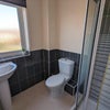 Photo 6: Room 3 - ensuite bathroom