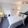 Photo 2: Bedroom 4b