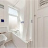 Photo 5: full bathroom