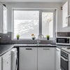 Photo 6: Kitchen