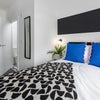 Photo 9: Room 5 