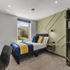 Photo 3: Room 4 - Ensuite