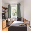 Photo 1: Bedroom