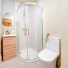 Photo 16: Room 2 En Suite
