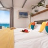 Photo 2: Balcony room