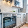 Photo 3: Kitchen