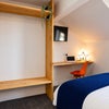 Photo 4: Room 10 ensuite