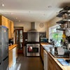 Photo 4: Kitchen
