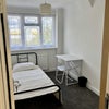 Photo 5: Room 4
