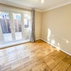 Photo 2: Large double beroom