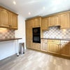 Photo 7: Kitchen