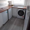 Photo 2: Kitchen