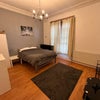 Photo 5: Room 7