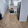 Photo 5: Kitchen side
